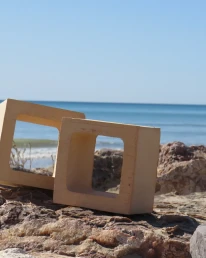 celosia ambientada en la playa